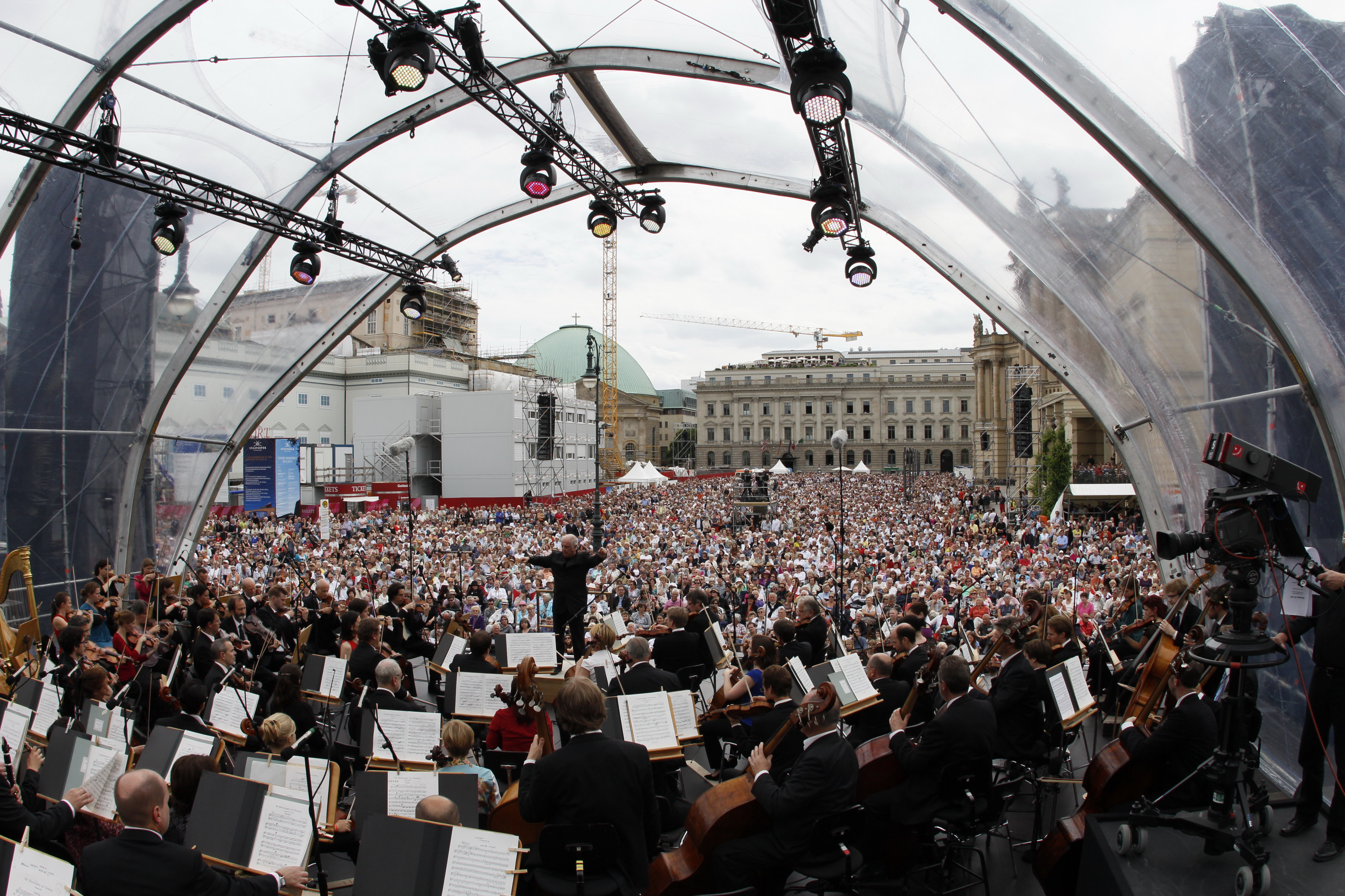 Staatsoper für Alle mit der Staatskapelle Berlin und Daniel Barenboim