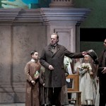 In »Tosca« teilte sich Maximilian Krummen die Bühne mit »Sänger des Jahres« (Opernwelt) Michael Volle (2014)
