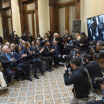 ....vom argentinischen Parlament für seinen Einsatz für die demokratischen und republikanischen Werte mit der »Mención de Honor Diputado Nacional Dr. Juan Bautista Alberdi« geehrt.